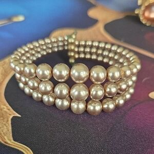 Vintage Cream Color Pearl Bracelet